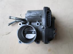 MN195709 MITSUBISHI Cuerpo de mariposa original y equivalente