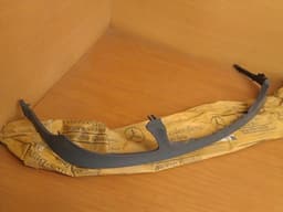 A63988406749999 MERCEDES Parachoques delantero, parte superior original y equivalente