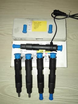 074130201LX VAG Inyector original y equivalente