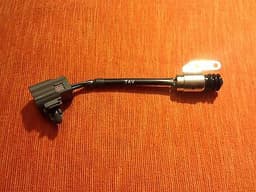 L3K9189B1 MAZDA Sensor TPS original y equivalente