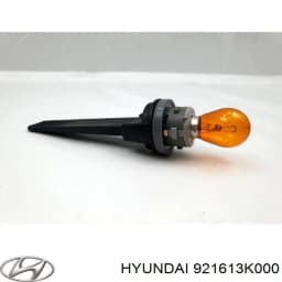 921613K000 HYUNDAI Portalámparas, luz intermitente original y equivalente