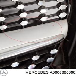 A0008880060 MERCEDES Soporte del emblema de la parrilla original y equivalente