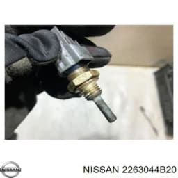 2263044B20 NISSAN Sensor de temperatura original y equivalente