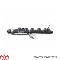2381027021 TOYOTA Rampa de inyectores original y equivalente
