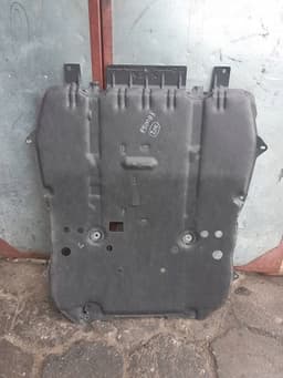 9818834580 PEUGEOT Protección motor / empotramiento original y equivalente