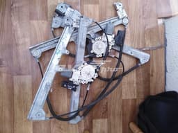 MN105729 MITSUBISHI Mecanismo de elevalunas delantero izquierdo original y equivalente