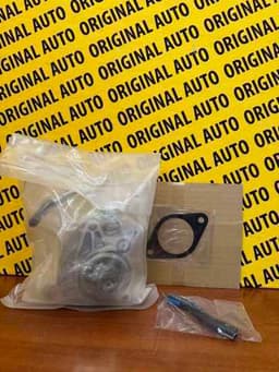 SHY518W00C MAZDA Bomba de vacío original y equivalente