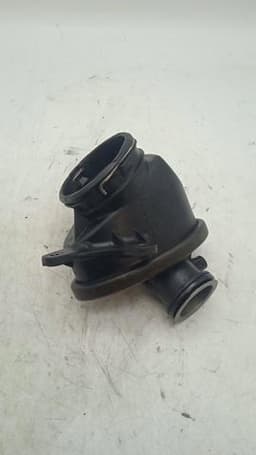 A6110981607 VAG Tubo de salida de aire del turbocompresor original y equivalente