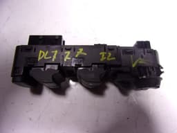 96788264ZD PEUGEOT Interruptor de elevalunas delantera izquierda original y equivalente