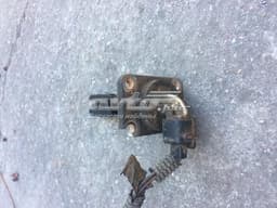 MD302293 MITSUBISHI Sensor de nivel de aceite original y equivalente