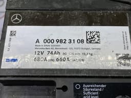A000982310826 MERCEDES Batería original y equivalente