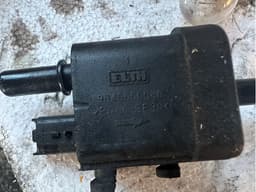 9640055680 PEUGEOT Sensor de temperatura de combustible original y equivalente