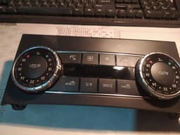 2049005805 MERCEDES Unidad de control aire acondicionado original y equivalente