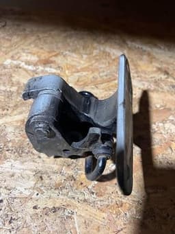 7H0831411A VAG Bisagra de puerta delantera izquierda original y equivalente