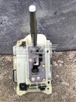 2112674424 MERCEDES Palanca de cambios original y equivalente