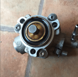 0815049 GM Bomba inyectora original y equivalente