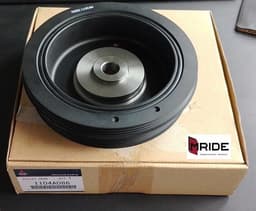 1104A086 MITSUBISHI Polea de cigüeñal original y equivalente