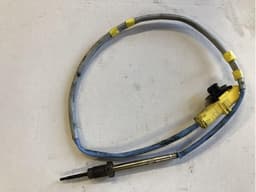 8200882195 RENAULT Sensor de temperatura, gas de escape, antes de turbina original y equivalente