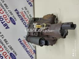 4M5Q9B395AF FORD Bomba inyectora original y equivalente