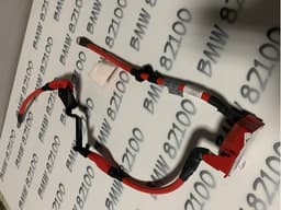 61125A690C1 BMW Cable Terminal Positiovo (BATERIA) original y equivalente