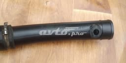 2105200201 MERCEDES Tubo flexible de aire de sobrealimentación izquierdo original y equivalente