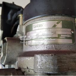 6040700001 MERCEDES Bomba inyectora original y equivalente