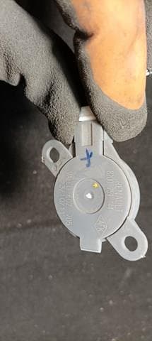 8200259144 RENAULT Zumbador parktronic original y equivalente