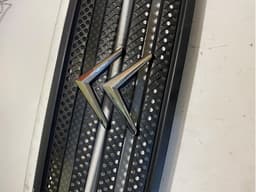 7804P1 PEUGEOT Parrilla original y equivalente