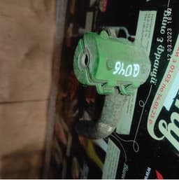 8200925307 RENAULT Fijación del tubo de la bomba de combustible de alta presión de la válvula de corte de combustible original y equivalente