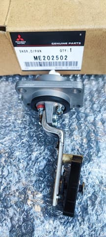 ME191024 MITSUBISHI Sensor de nivel de aceite original y equivalente