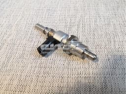 8200766475 RENAULT Inyector original y equivalente