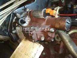 4M5Q9B395AD FORD Bomba inyectora original y equivalente