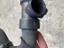 8E0121055F VAG Manguera inferior del radiador original y equivalente