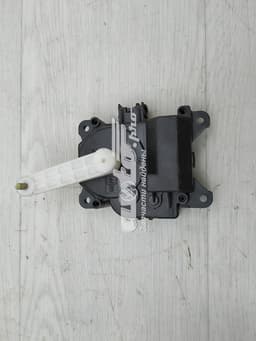 8710605020 TOYOTA Motor De Nivelacion Calefaccion Climatica Ventilacion original y equivalente