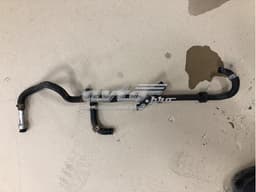 03C133679AH VAG Tubo Desde Bomba Combustible Hasta El Riel De Combustible original y equivalente