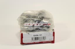 GUN51 GMB Cruceta de árbol de cardán trasero original y equivalente