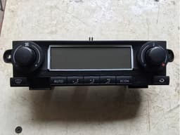 6L0820043E VAG Unidad de control aire acondicionado original y equivalente