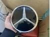 1648880411 MERCEDES Emblema de la parrilla del radiador original y equivalente