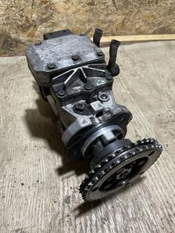 1353439 FORD Bomba inyectora original y equivalente