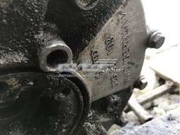 02G301103 VAG Carcasa de caja de cambios original y equivalente