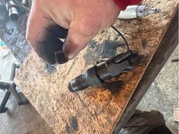 198088 PEUGEOT Pulverizador inyector original y equivalente