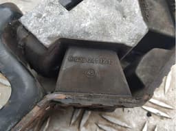 6382411713 MERCEDES Soporte de motor delantero original y equivalente