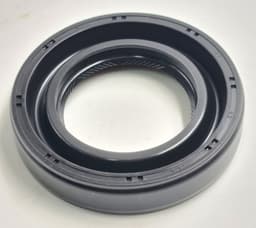 MN110724 MITSUBISHI Anillo retén de semieje, eje trasero, interior original y equivalente