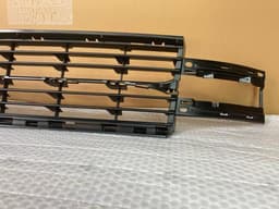 622549048R RENAULT Rejilla de ventilación, parachoques delantero original y equivalente